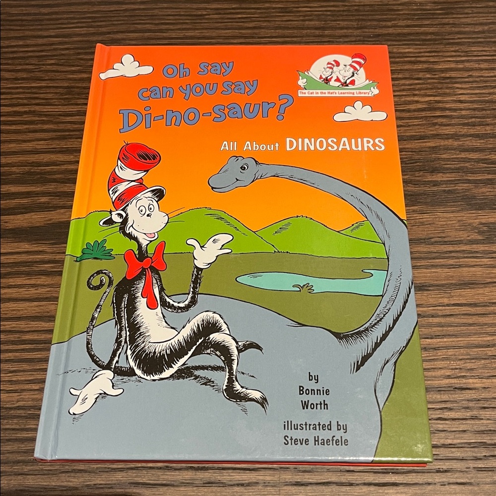 Dr. Seuss Hardcover book set of 2 - Picture 2 of 5